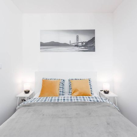 Ferienwohnung Enjoy! Srodmiescie Nowogrodzka Warschau Exterior foto